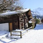 Rustic Modern - Ski-in, Ski-out - By Apartamento